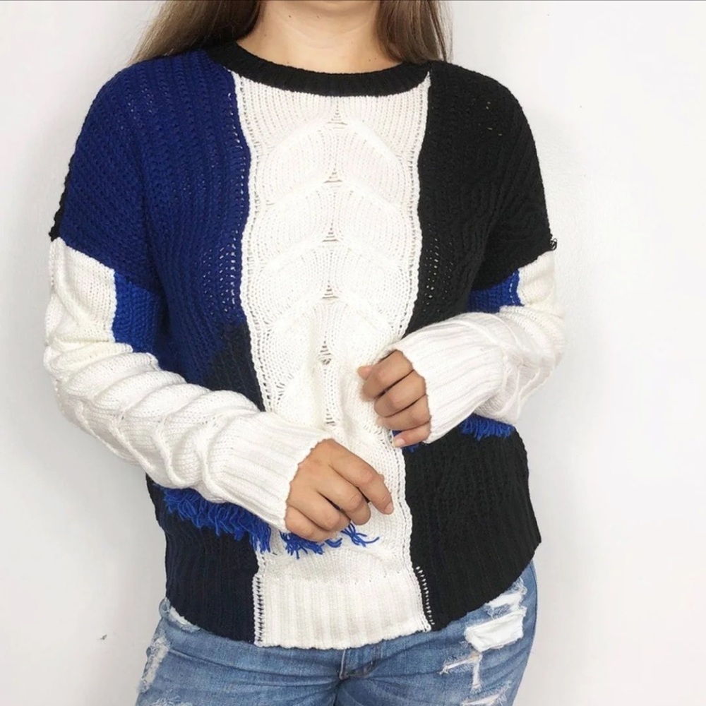 Colorblock ribbed cable knit fringe sweater weather outfit